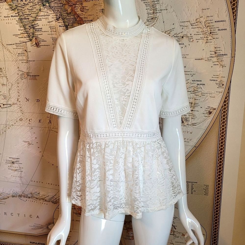 Scobe white deep v neck short sleeve top white lace peplum fairy coquette girl M